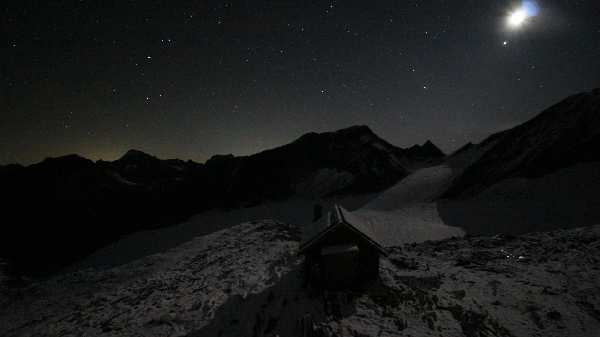 Live webcam view Hochstubaihütte-East