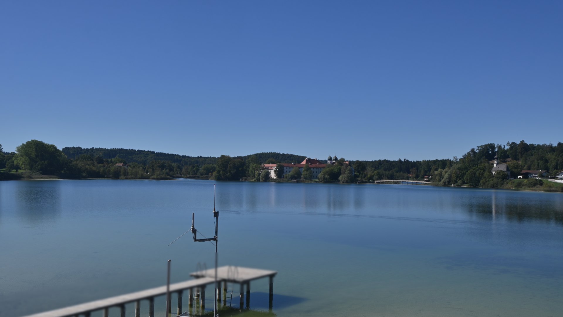 Live webcam view View across Lake Seeon