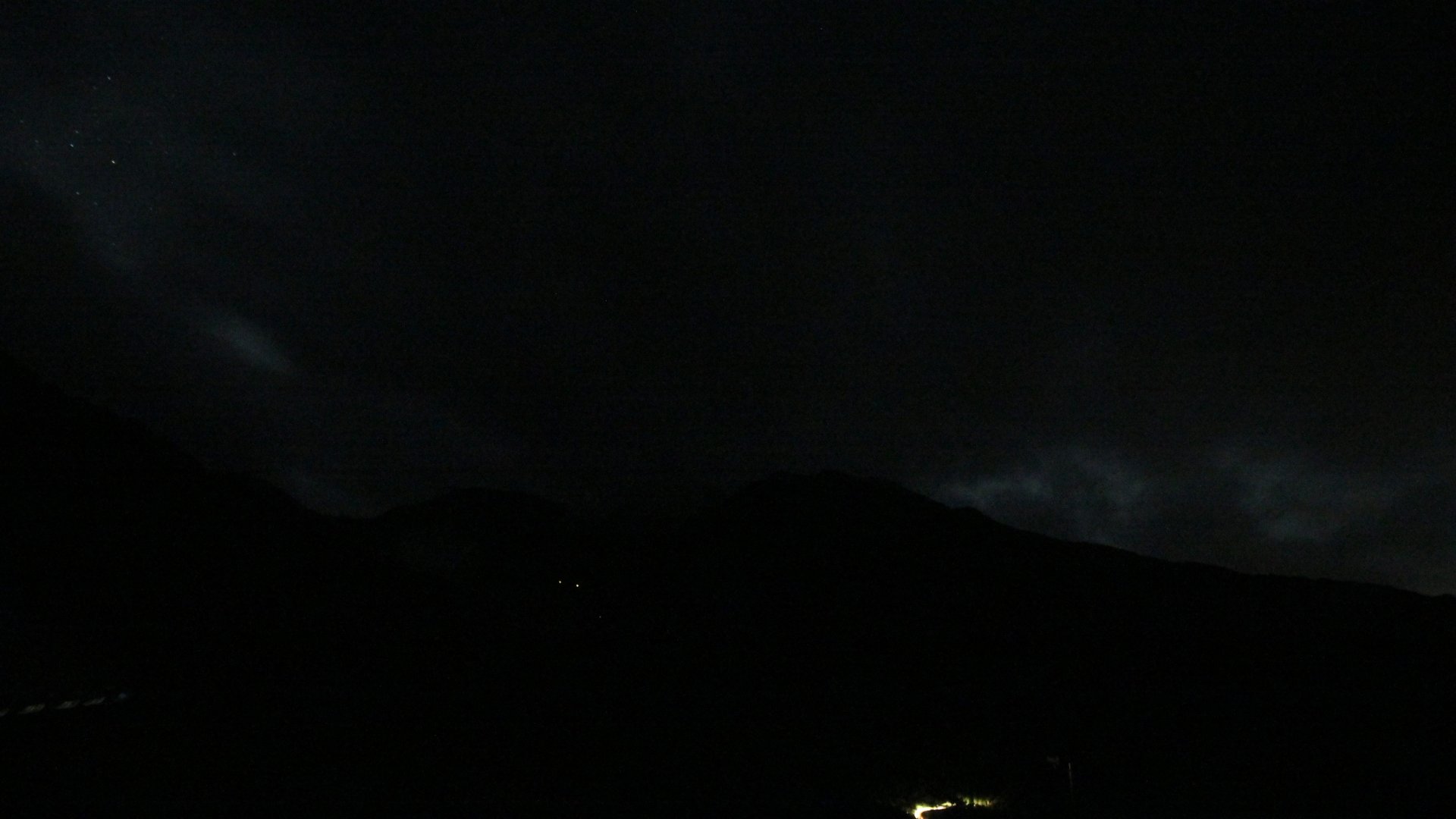Live webcam view Weidener Hütte | West