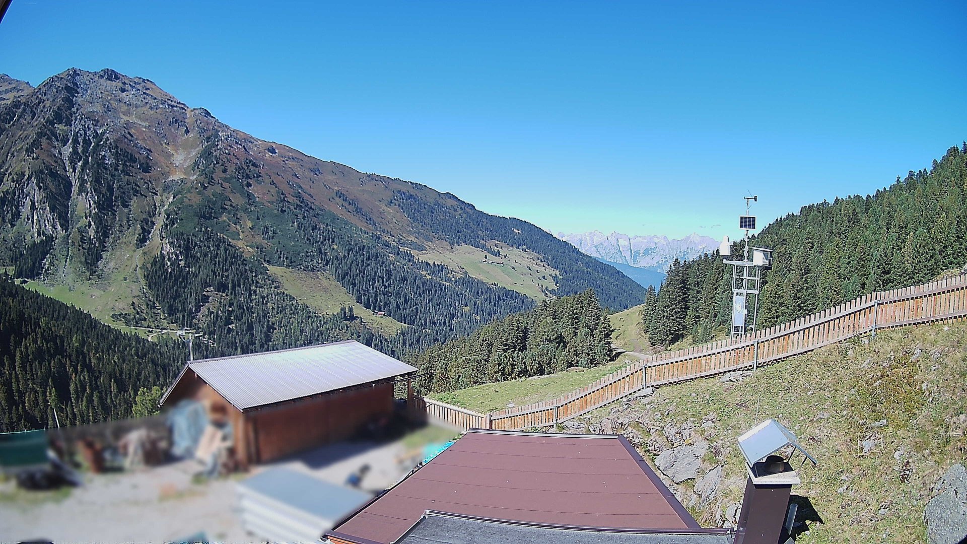 Live webcam view Weidener Hütte | North