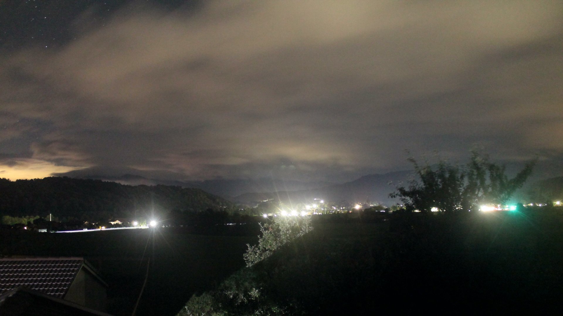 Live webcam view Vachendorf-Wimpasing towards the southeast